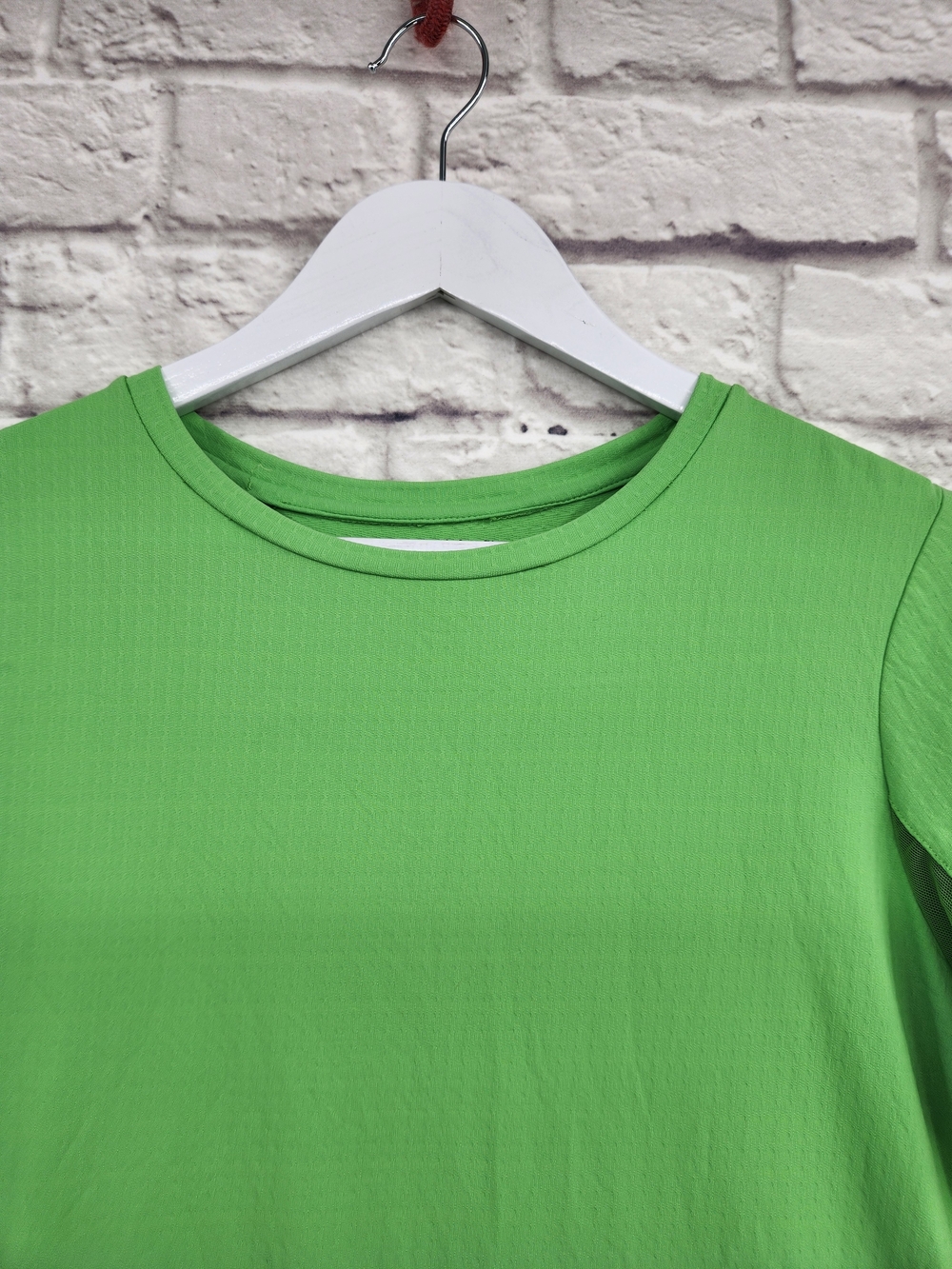 IBKÜL Women's Long Sleeve Performance Cooling Top Size Large Lime Green Athletic - Picture 3 of 14